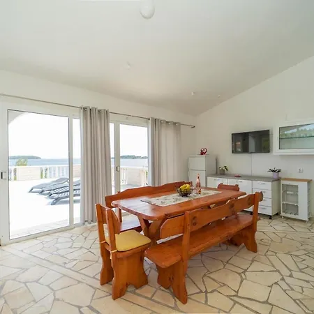 House Nova Blato (Korcula)