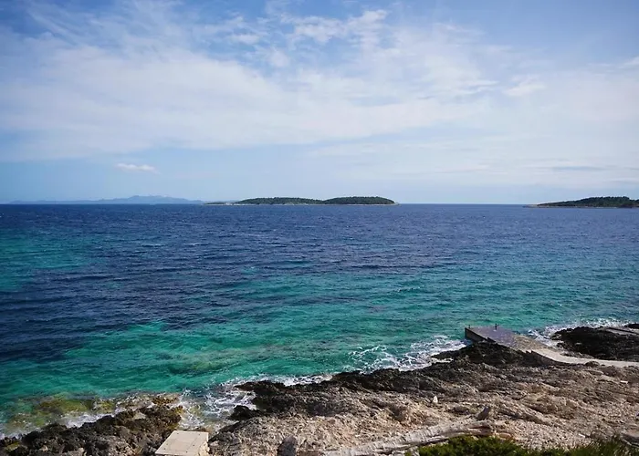 House Nova 4* Blato (Korcula)