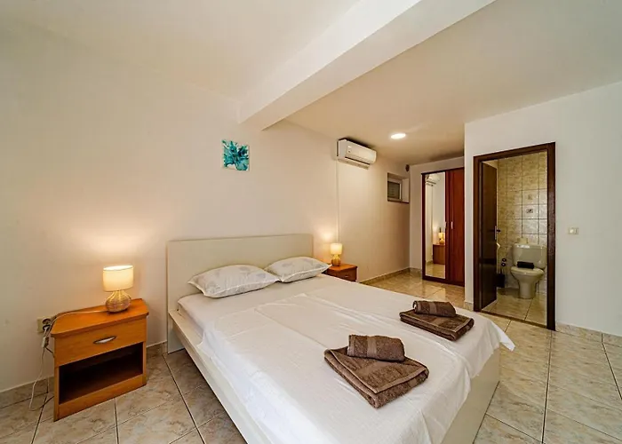 House Nova 4* Blato (Korcula)