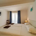 House Nova 4* Blato (Korcula)
