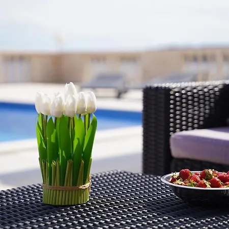 House Nova 4* Blato (Korcula)