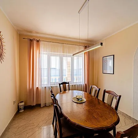 Konukevi House Nova 4*